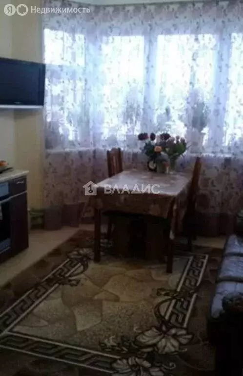 3-комнатная квартира: Балашиха, улица Твардовского, 22 (77 м) - Фото 1