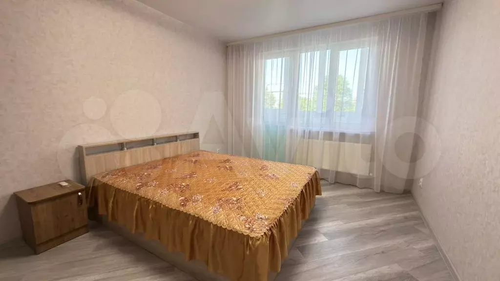 2-к. квартира, 65 м, 2/9 эт. - Фото 1