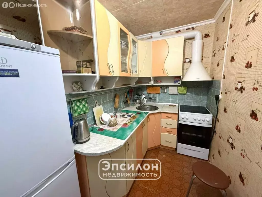 2-комнатная квартира: Прямицыно, рабочий посёлок Прямицыно, Заводская ... - Фото 1