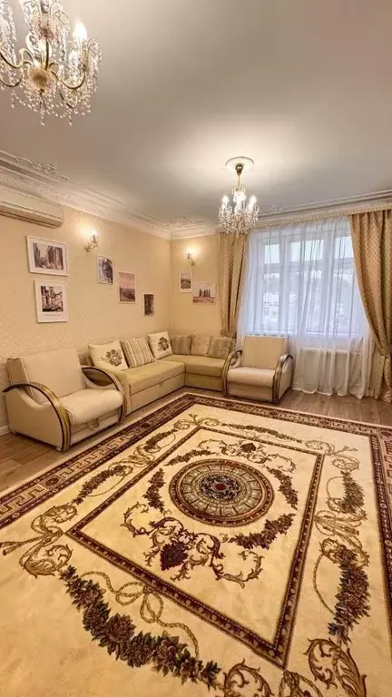 4-к кв. Татарстан, Казань ул. Нурсултана Назарбаева, 10 (120.9 м) - Фото 0