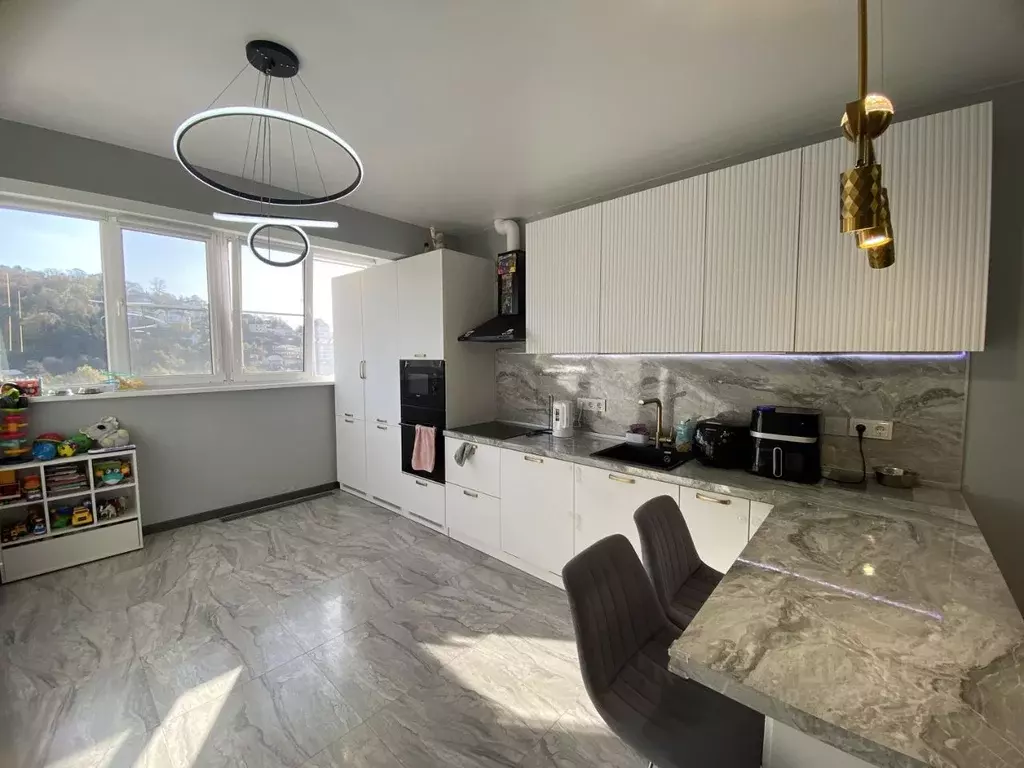 2-к кв. Краснодарский край, Сочи Теневой пер., 10Ак2 (50.0 м) - Фото 1