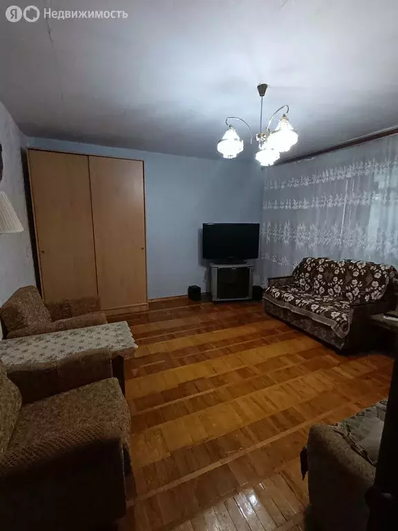 3-комнатная квартира: Новочеркасск, Баклановский проспект, 118 (61 м) - Фото 0