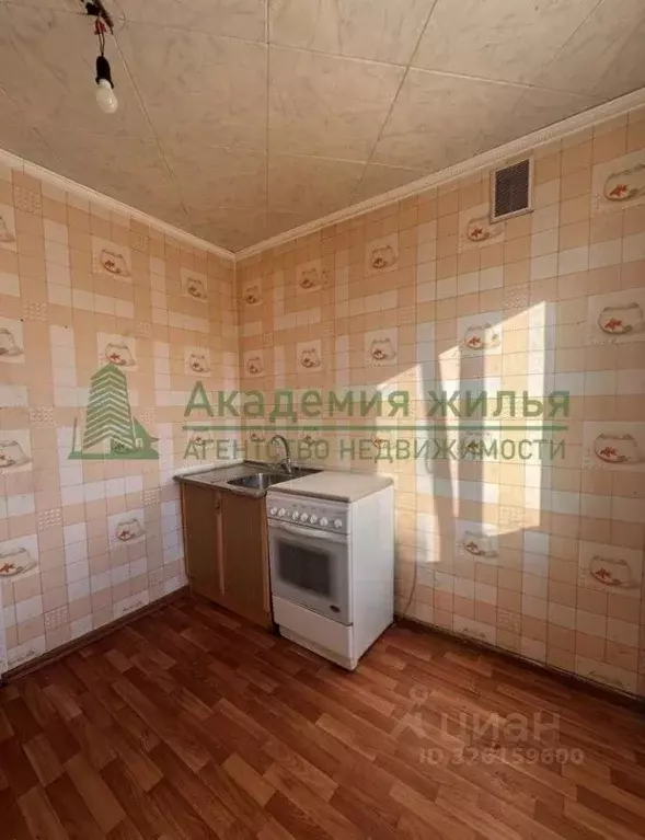 1-к кв. Саратовская область, Саратов ул. Имени В.М. Азина, 19 (33.3 м) - Фото 1