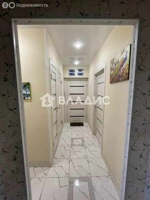 3-комнатная квартира: Санкт-Петербург, Народная улица, 59 (63 м) - Фото 2