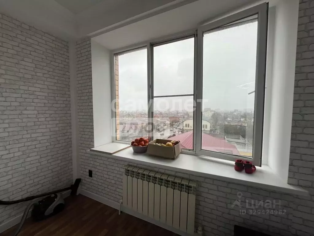 2-к кв. Дагестан, Каспийск ул. Абдулманапова, 6Б (73.8 м) - Фото 1