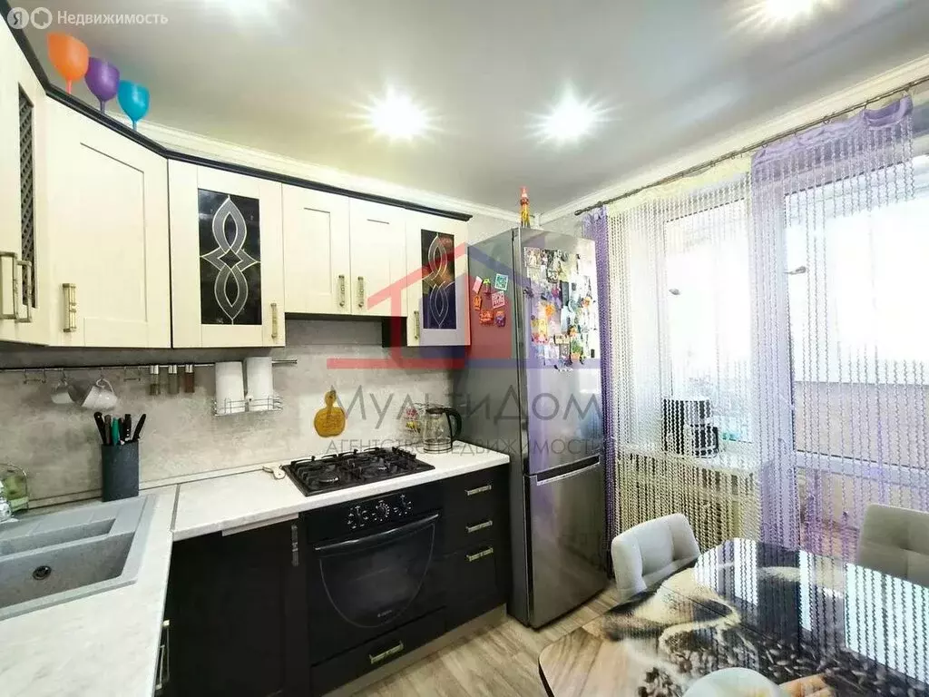 2-комнатная квартира: Губкин, Преображенская улица, 6В (49.5 м) - Фото 1