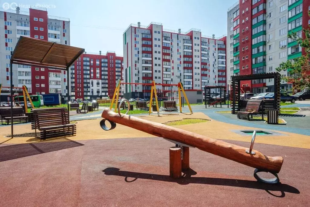 3-комнатная квартира: Западный, микрорайон Вишнёвая Горка, улица имени ... - Фото 2