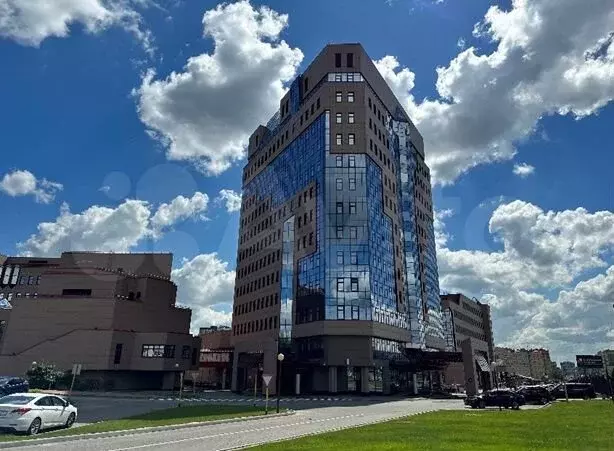 Имущественный комплекс Делового центра в п. Газопровод, Москва - Фото 1