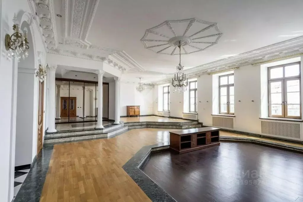 4-к кв. Москва Архангельский пер., 9 (182.0 м) - Фото 1