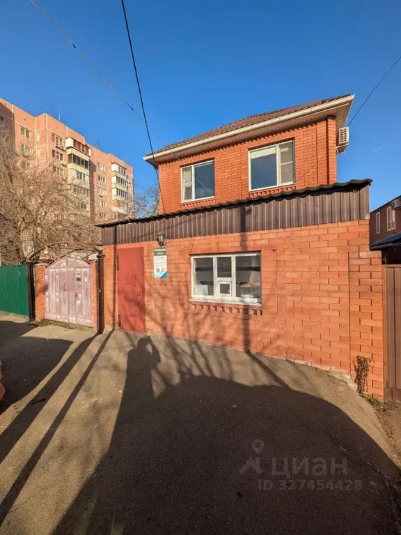 Дом в Краснодарский край, Краснодар проезд Фурманова, 31 (122 м) - Фото 1