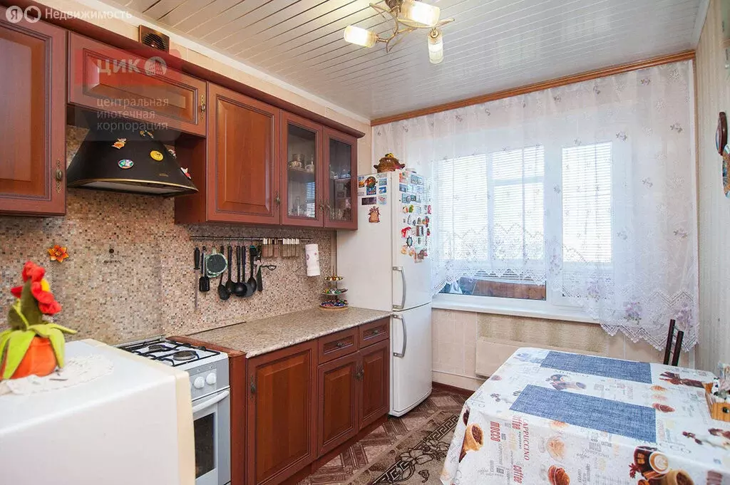 3-комнатная квартира: Рыбное, Большая улица, 12 (73 м) - Фото 2