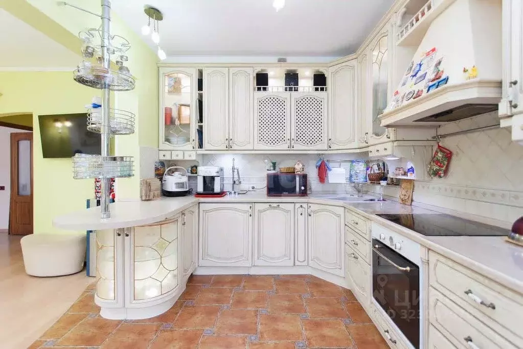 4-к кв. Ханты-Мансийский АО, Сургут Взлетный проезд, 2 (116.9 м) - Фото 1