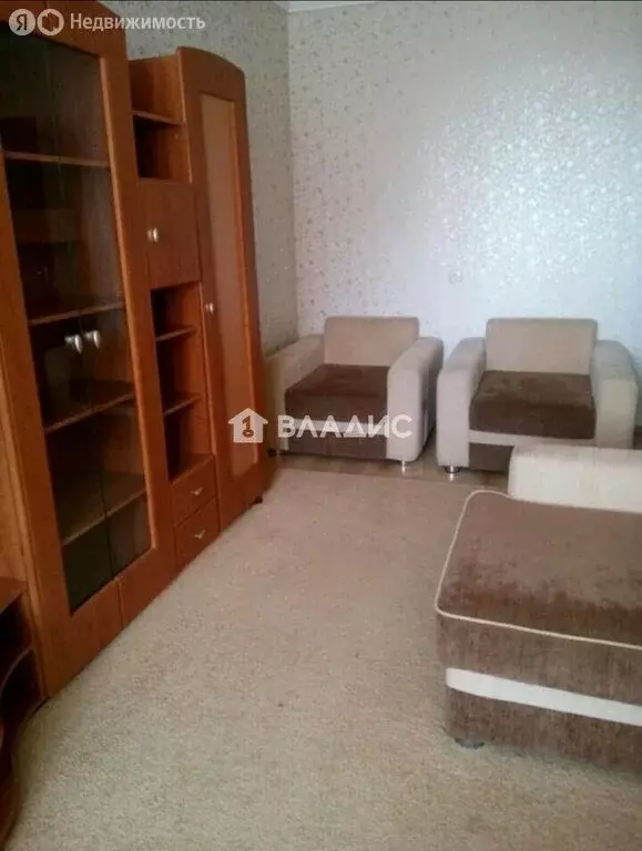 3-комнатная квартира: Белгород, улица Есенина, 16 (72 м) - Фото 2