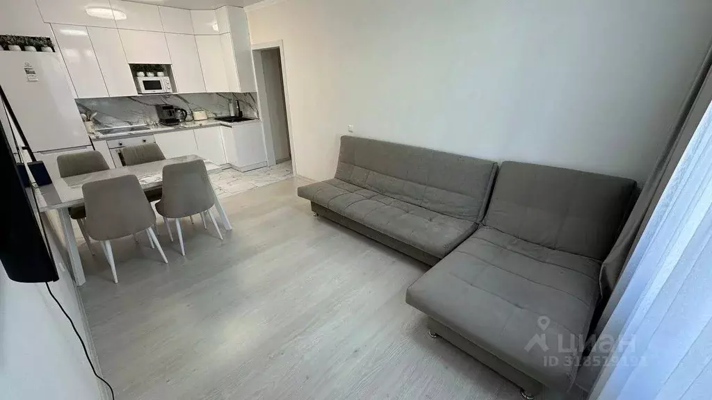 3-к кв. Башкортостан, Уфа ул. Кирова, 130 (53.3 м) - Фото 1