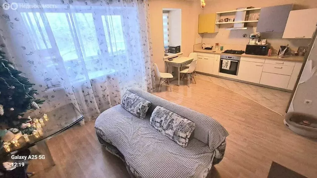 3-комнатная квартира: Ижевск, Ракетная улица, 24 (58.1 м) - Фото 2