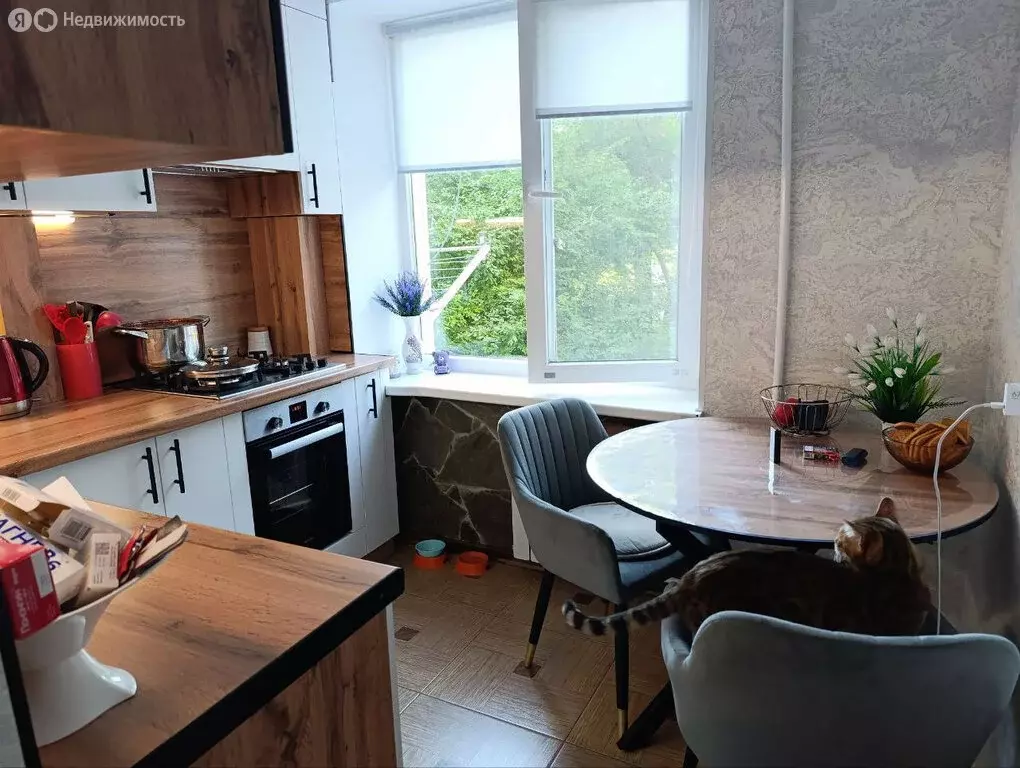 2-комнатная квартира: Молодёжное, улица Строителей, 10 (45 м) - Фото 1