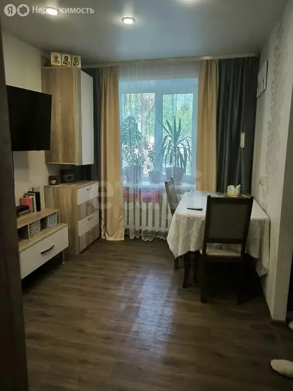 2-комнатная квартира: Курган, улица Дзержинского, 52 (23.2 м) - Фото 1