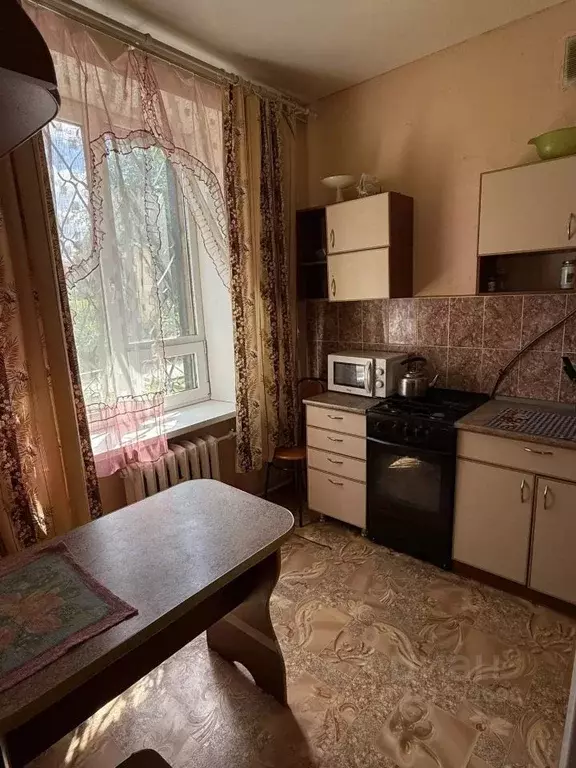 4-к кв. Челябинская область, Магнитогорск ул. Куйбышева, 17 (47.9 м) - Фото 1