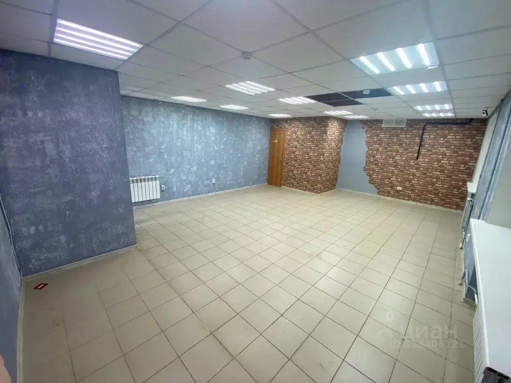 Торговая площадь в Свердловская область, Екатеринбург ул. ... - Фото 1