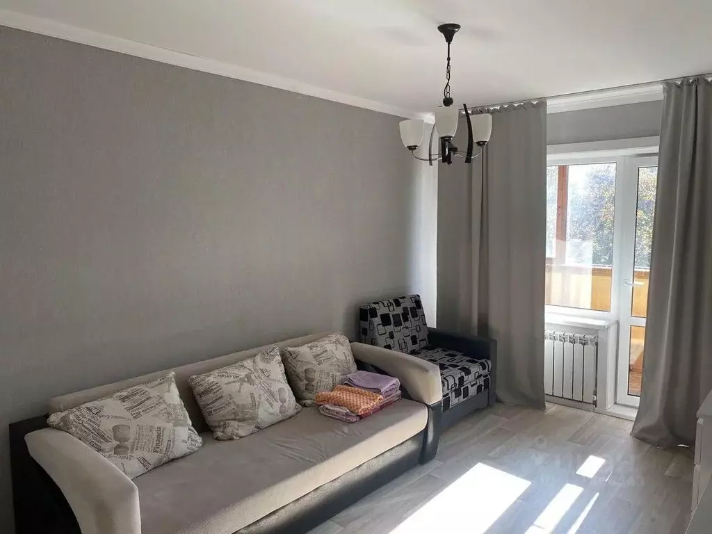 1-к кв. Сахалинская область, Южно-Сахалинск просп. Победы, 15 (35.0 м) - Фото 1