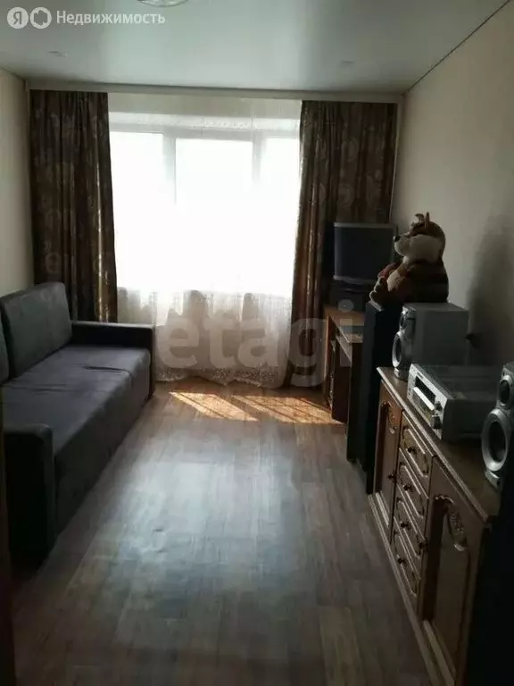 4-комнатная квартира: Челябинск, улица Молодогвардейцев, 65А (78 м) - Фото 1