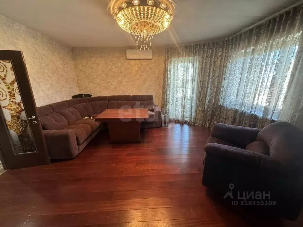 3-к кв. Санкт-Петербург Пулковская ул., 8к1 (107.8 м) - Фото 0