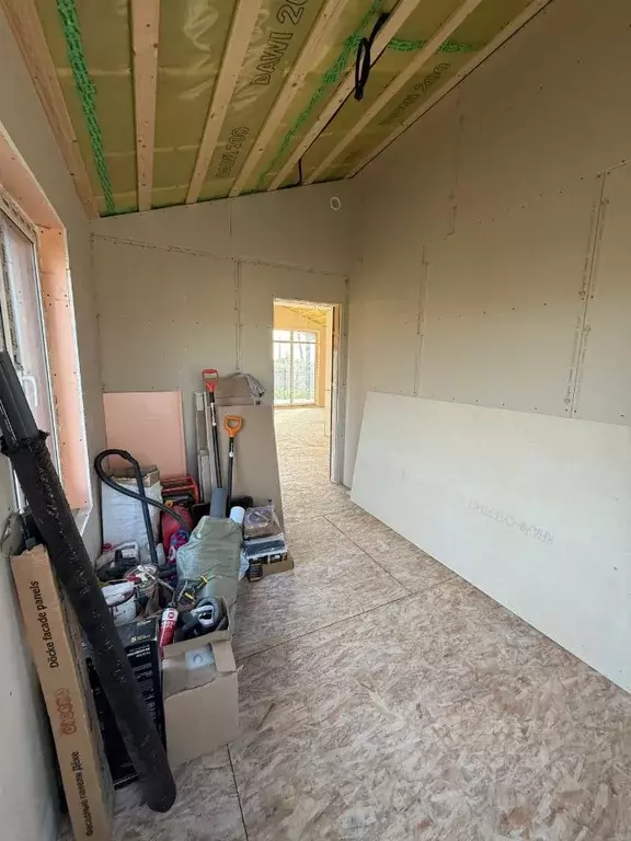 Дом в Новгородская область, Новгородский район, Ракомское с/пос, д. ... - Фото 1