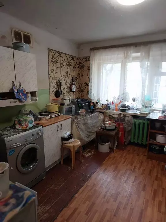 Комната 9 м в 5-к., 1/5 эт. - Фото 0