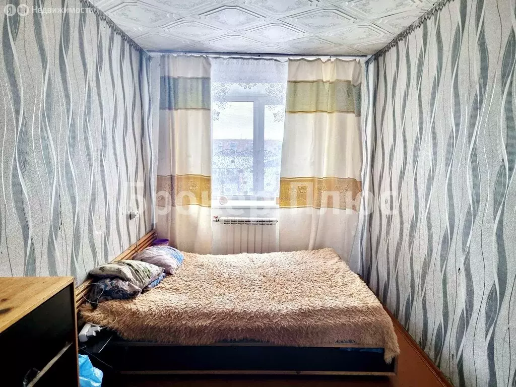 3-комнатная квартира: Кызыл, улица Кечил-Оола, 18 (58.8 м) - Фото 1