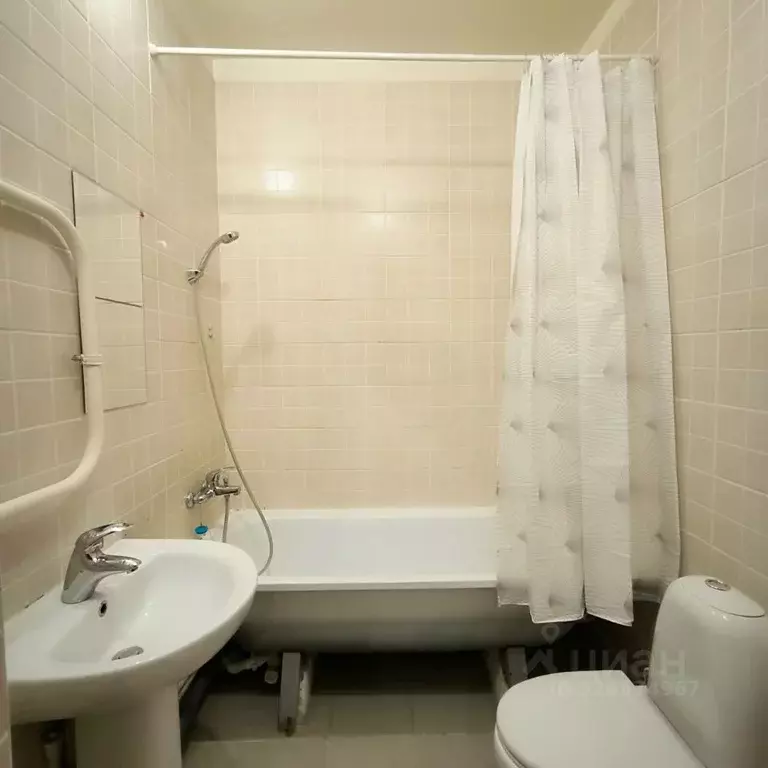 Комната Татарстан, Казань ул. Белинского, 19 (14.0 м) - Фото 1