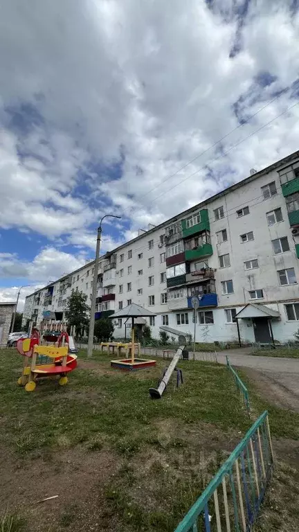 3-к кв. Башкортостан, Чишмы рп ул. Революционная, 19 (64.7 м) - Фото 1