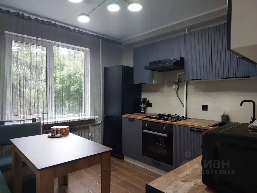 1-к кв. Ставропольский край, Ессентуки Вокзальная ул., 43А (40.0 м) - Фото 0