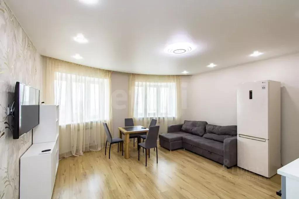 1-к кв. Тюменская область, Тюмень ул. Циолковского, 20А (51.0 м) - Фото 1