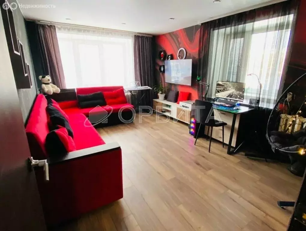 2-комнатная квартира: Тюмень, улица Монтажников, 18 (47.7 м) - Фото 2