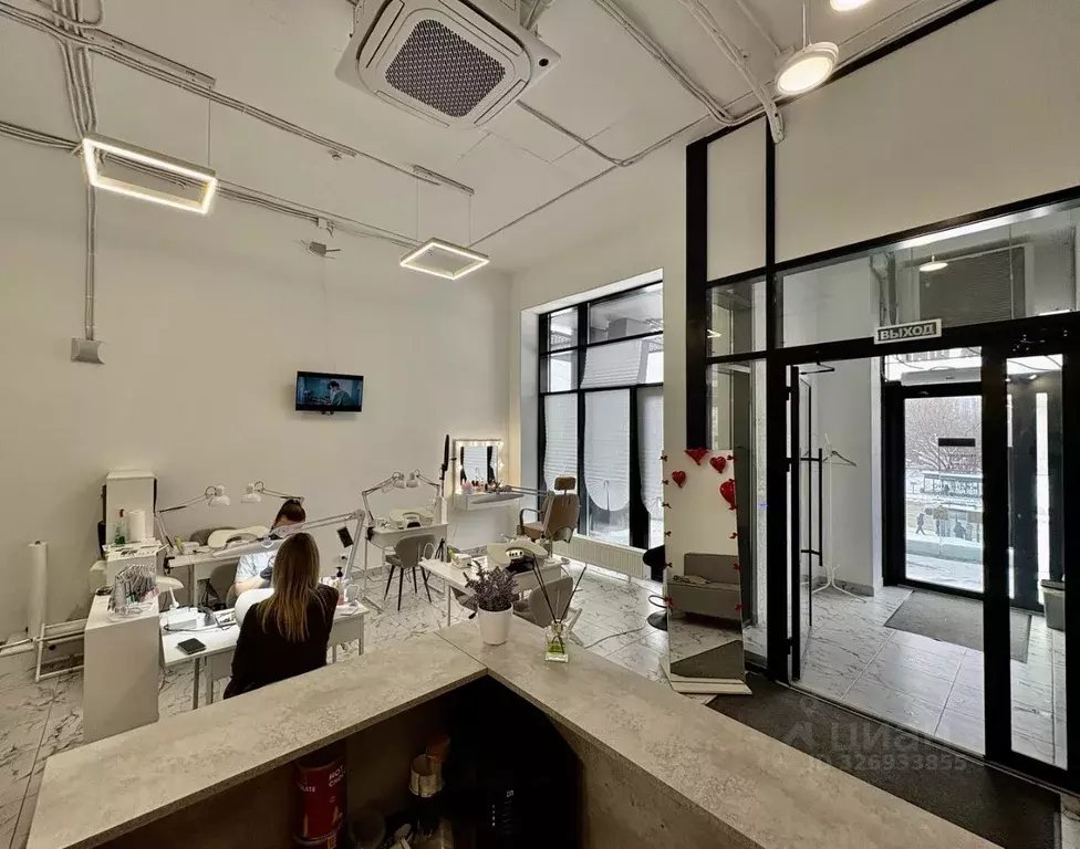 Помещение свободного назначения в Пермский край, Пермь бул. Гагарина, ... - Фото 1