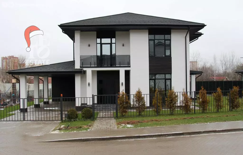 Дом в деревня Исаково, КП Павловы озёра (248 м) - Фото 1