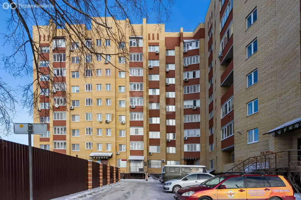 2-комнатная квартира: Тюмень, улица Куйбышева, 25 (80.3 м) - Фото 1