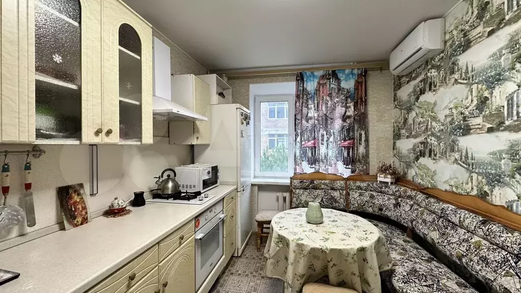 1-к. квартира, 40 м, 2/5 эт. - Фото 1
