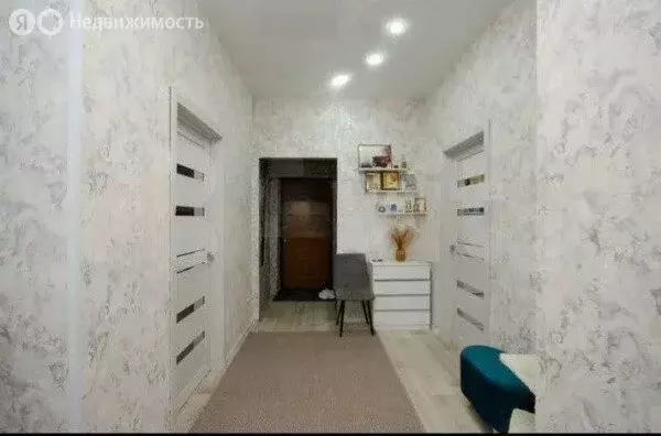 Дом в село Зиново, Берёзовая улица, 17 (80 м) - Фото 1