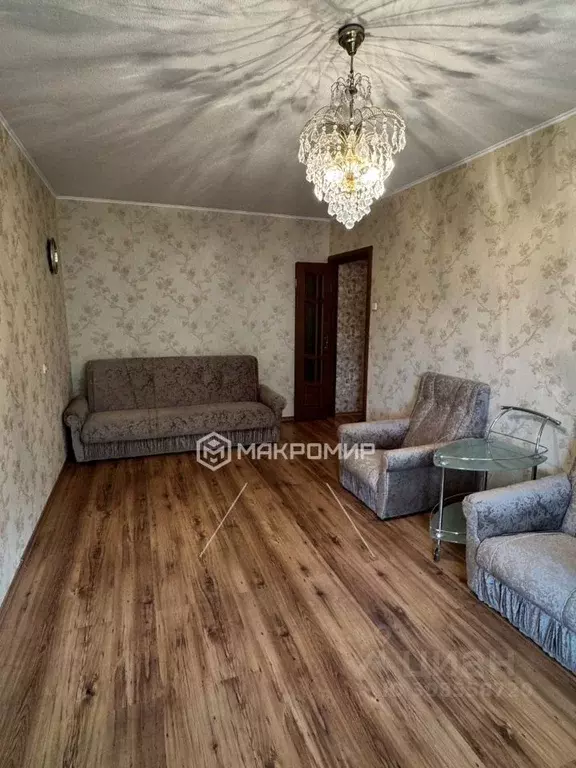 3-к кв. Орловская область, Орел ул. Русанова, 42 (57.1 м) - Фото 1