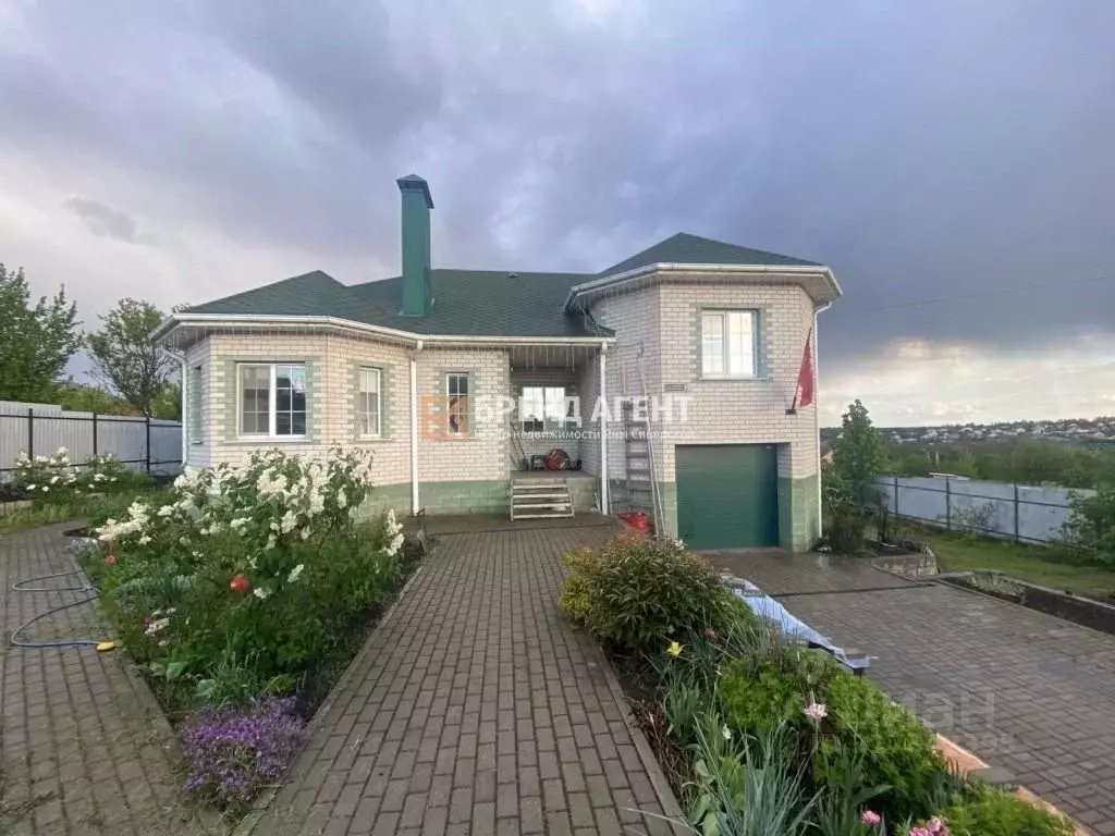 Дом в Белгородская область, Белгород Юго-Западный-2.1 мкр, ул. ... - Фото 0