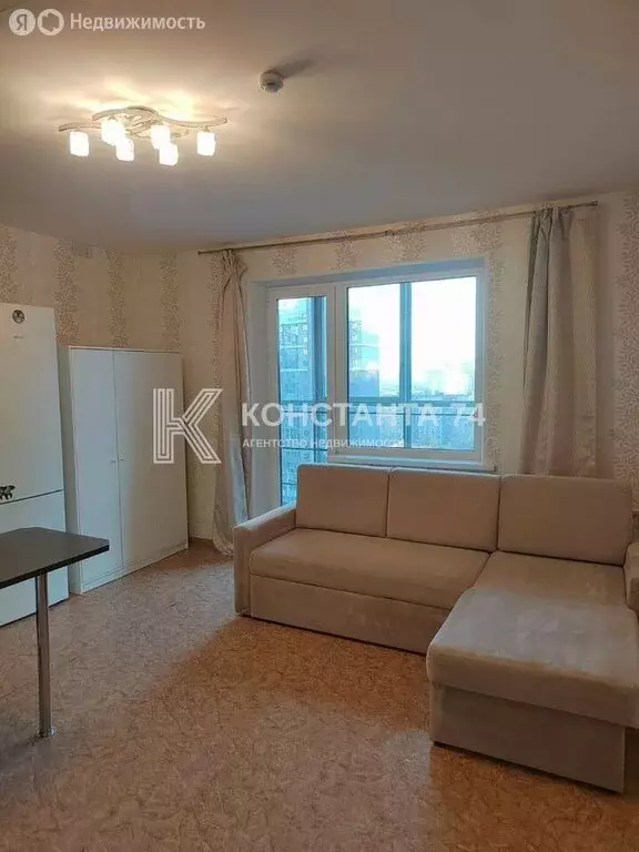 Квартира-студия: Челябинск, улица Толбухина, 5 (24 м) - Фото 1