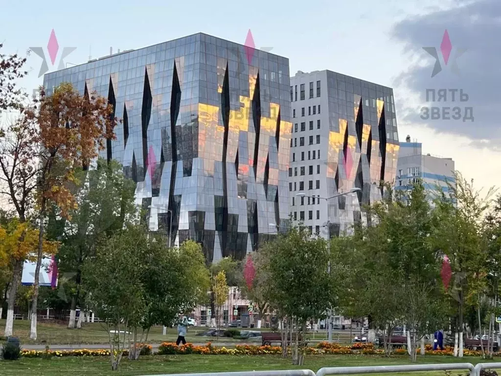 Продажа 1200 кв.м в новом бизнес центре - Фото 0