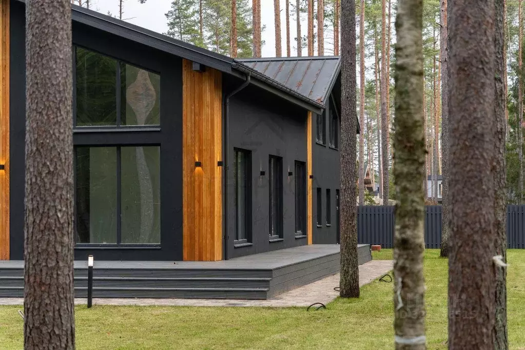 Коттедж, 351.2 м - Фото 1