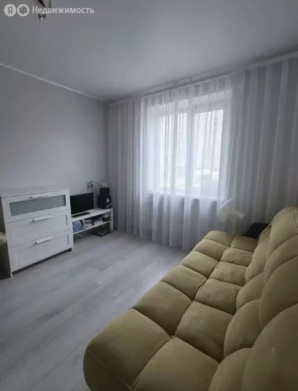 3-комнатная квартира: Уфа, Черниковская улица, 83/1 (66.4 м) - Фото 1