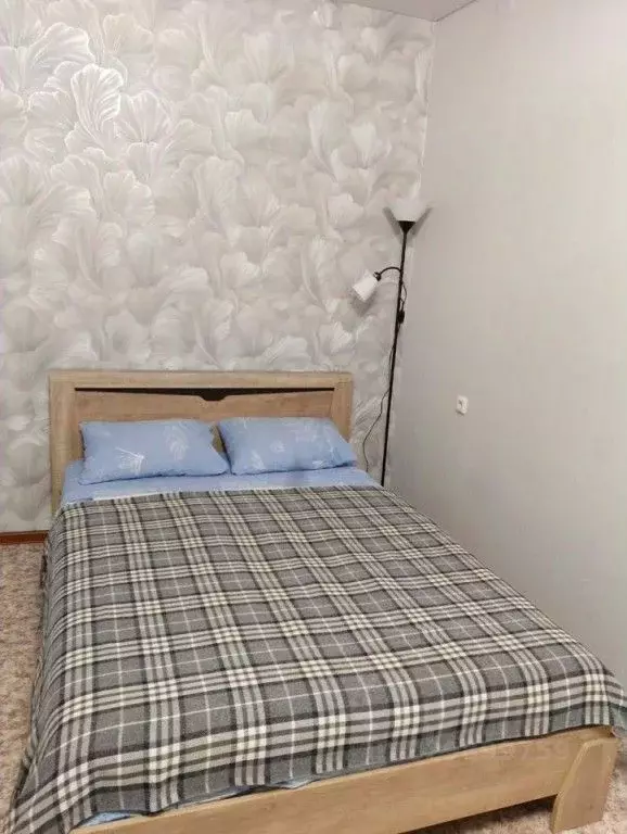 1-к кв. Татарстан, Елабуга 4/5 мкр, ул. Автомобилистов, 12 (44.0 м) - Фото 2