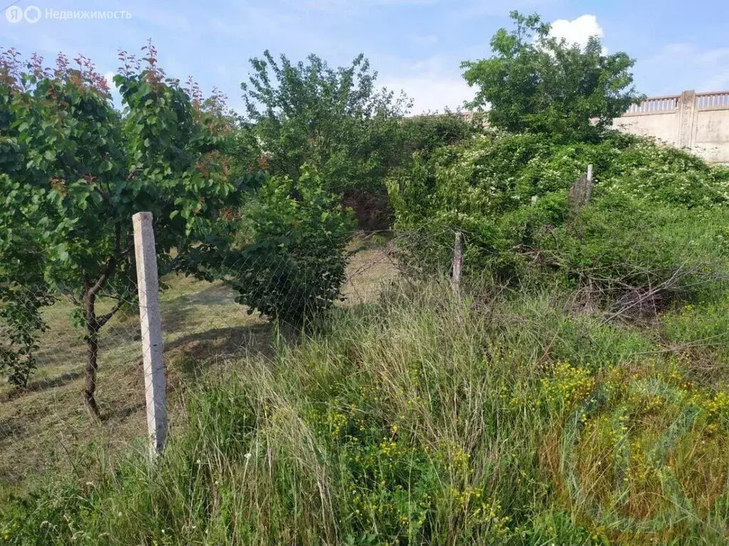 Участок в Симферополь, улица Тарабукина (8 м) - Фото 1