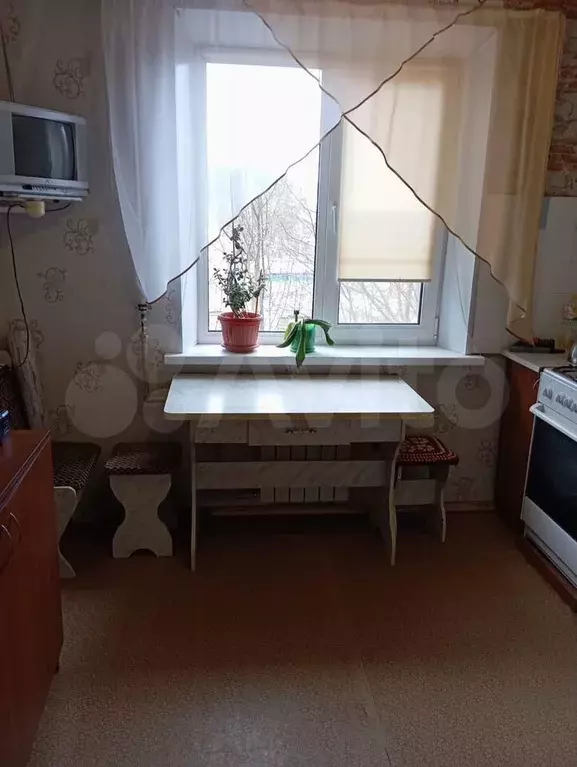 1-к. квартира, 30 м, 2/5 эт. - Фото 0