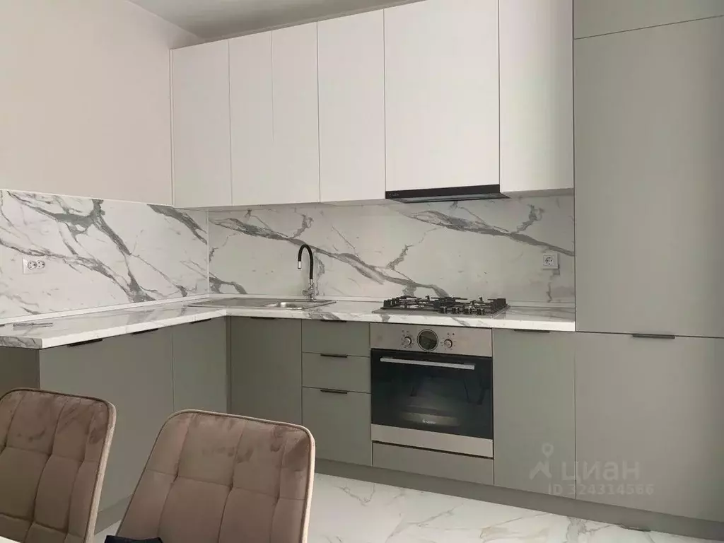 3-к кв. Северная Осетия, Владикавказ ул. Курсантов-Кировцев, 29 (87.0 ... - Фото 1