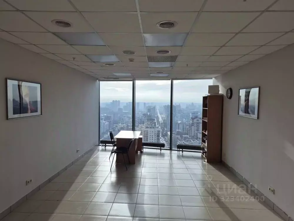 Офис в Свердловская область, Екатеринбург ул. Малышева, 51 (36 м) - Фото 1